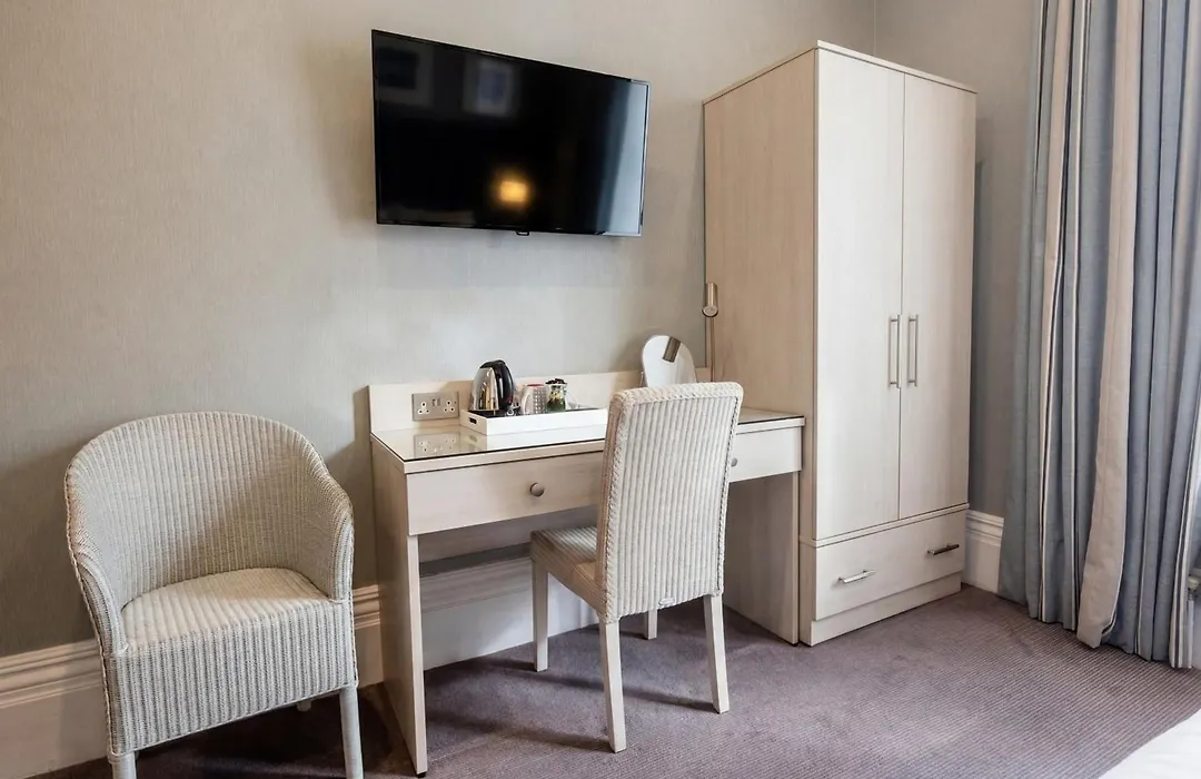 Best Western Plus The Connaught Hotel And Spa-1